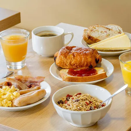 Hotel Boulogne-sur-mer Saint-martin 2*